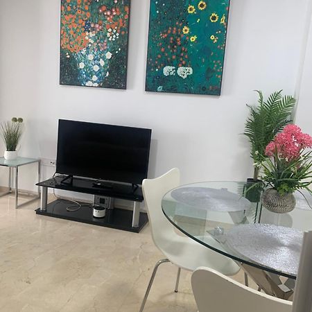 Beach And City Apartment A 50M De La Playa 丰希罗拉 外观 照片
